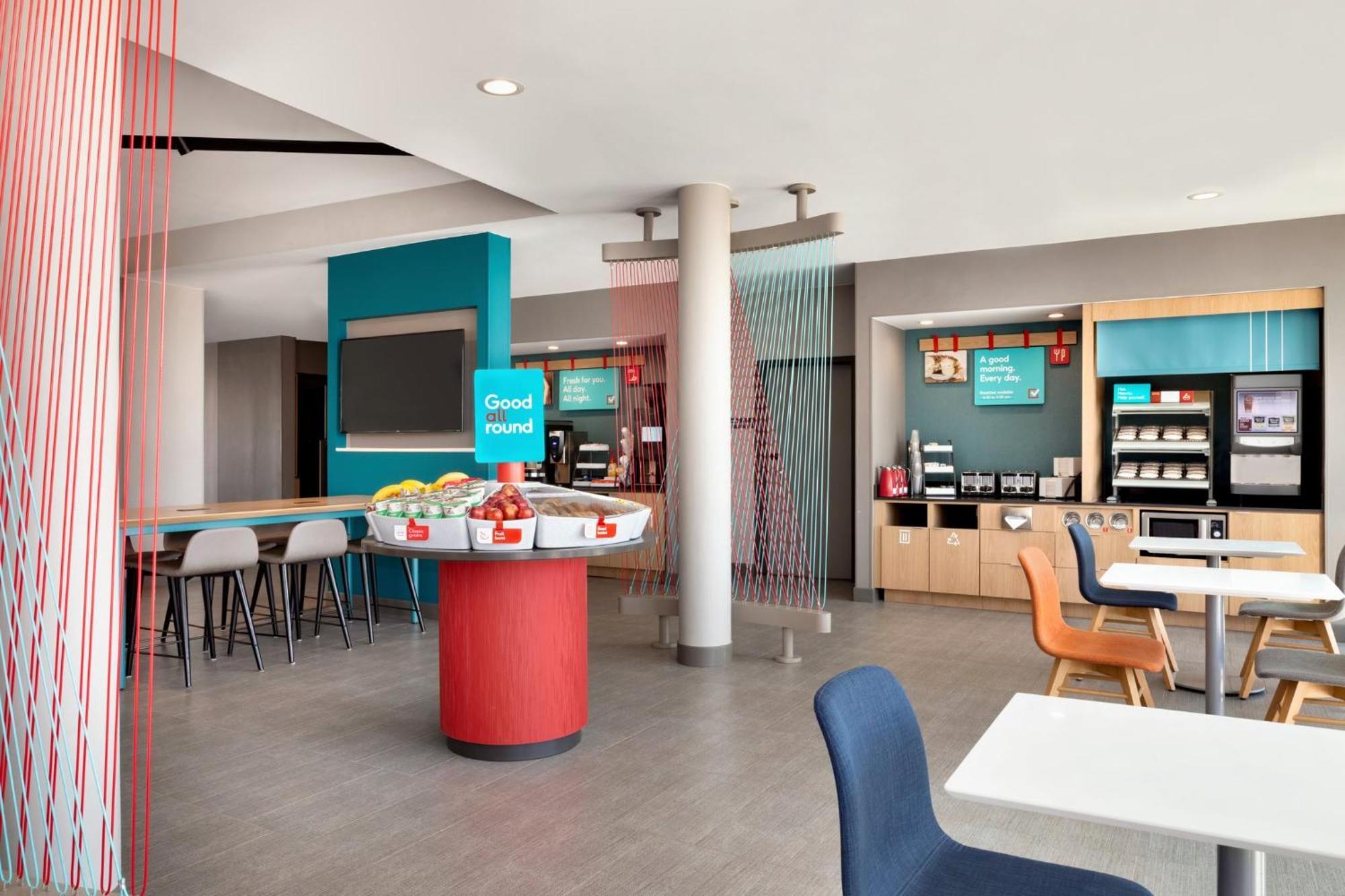 Avid Hotel - Staunton By Ihg Dış mekan fotoğraf