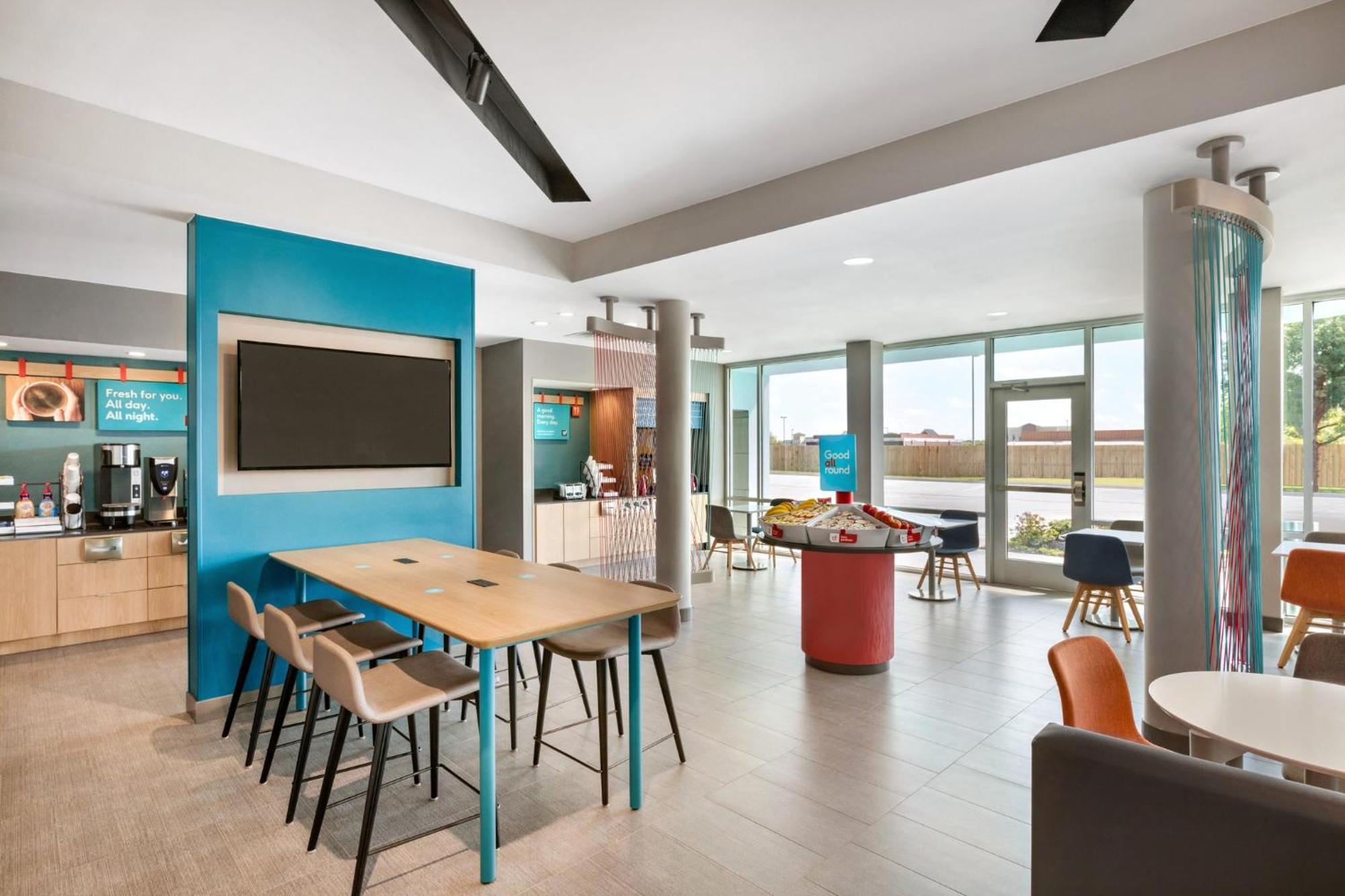 Avid Hotel - Staunton By Ihg Dış mekan fotoğraf
